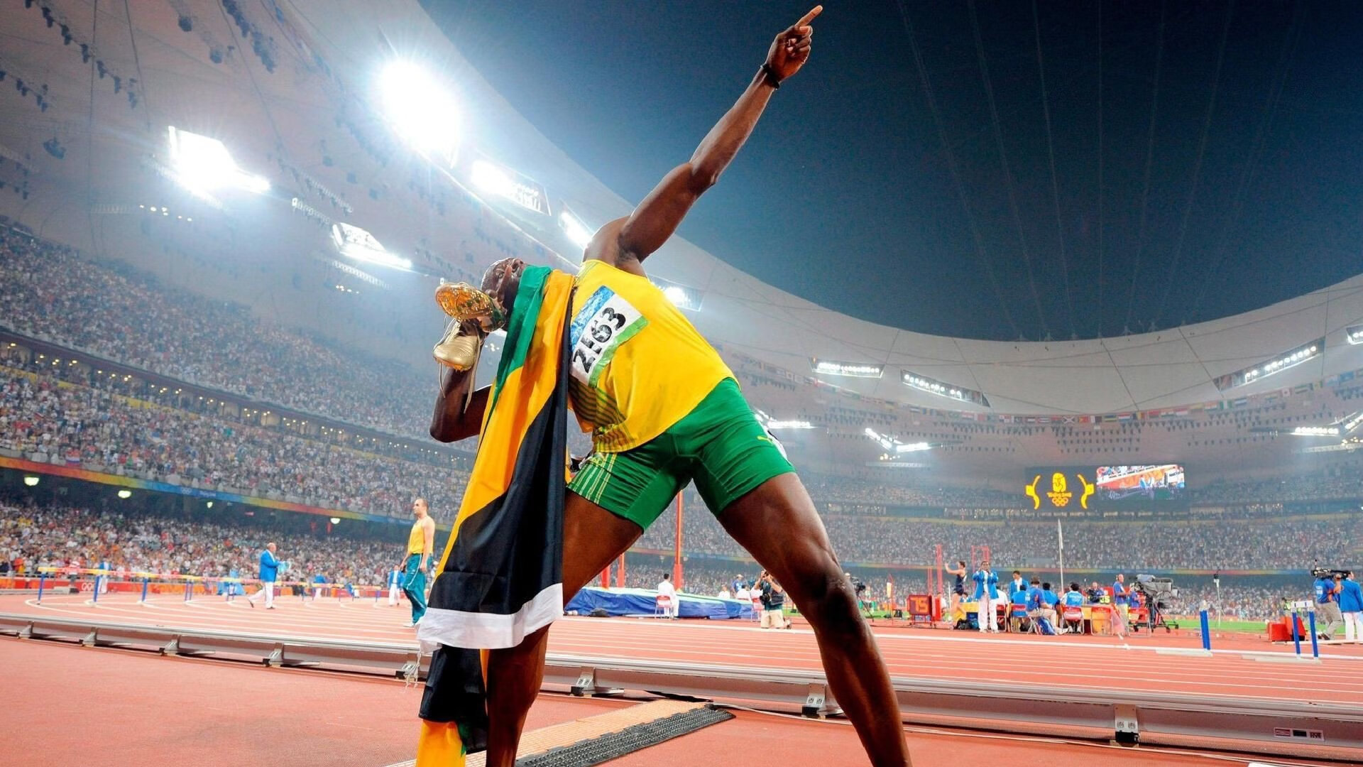 德赢官网登录入口官网-“马科斯·莫奇的全场覆盖与领导能力，助力美洲狮队建立强大防线”